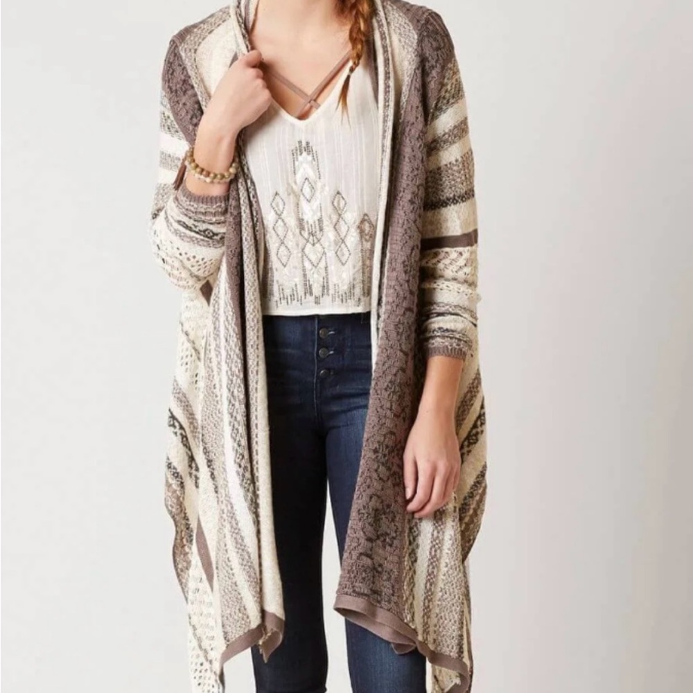 Billabong Knit Cardigan in Black and Cream